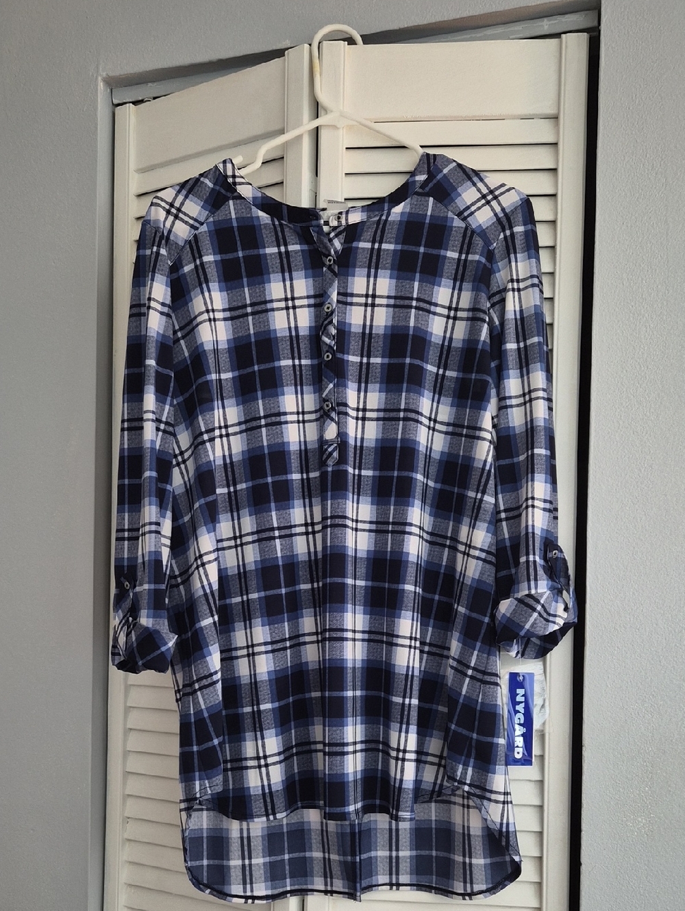 NY C&Co Navy Plaid Button-Front Women's Tunic Top
